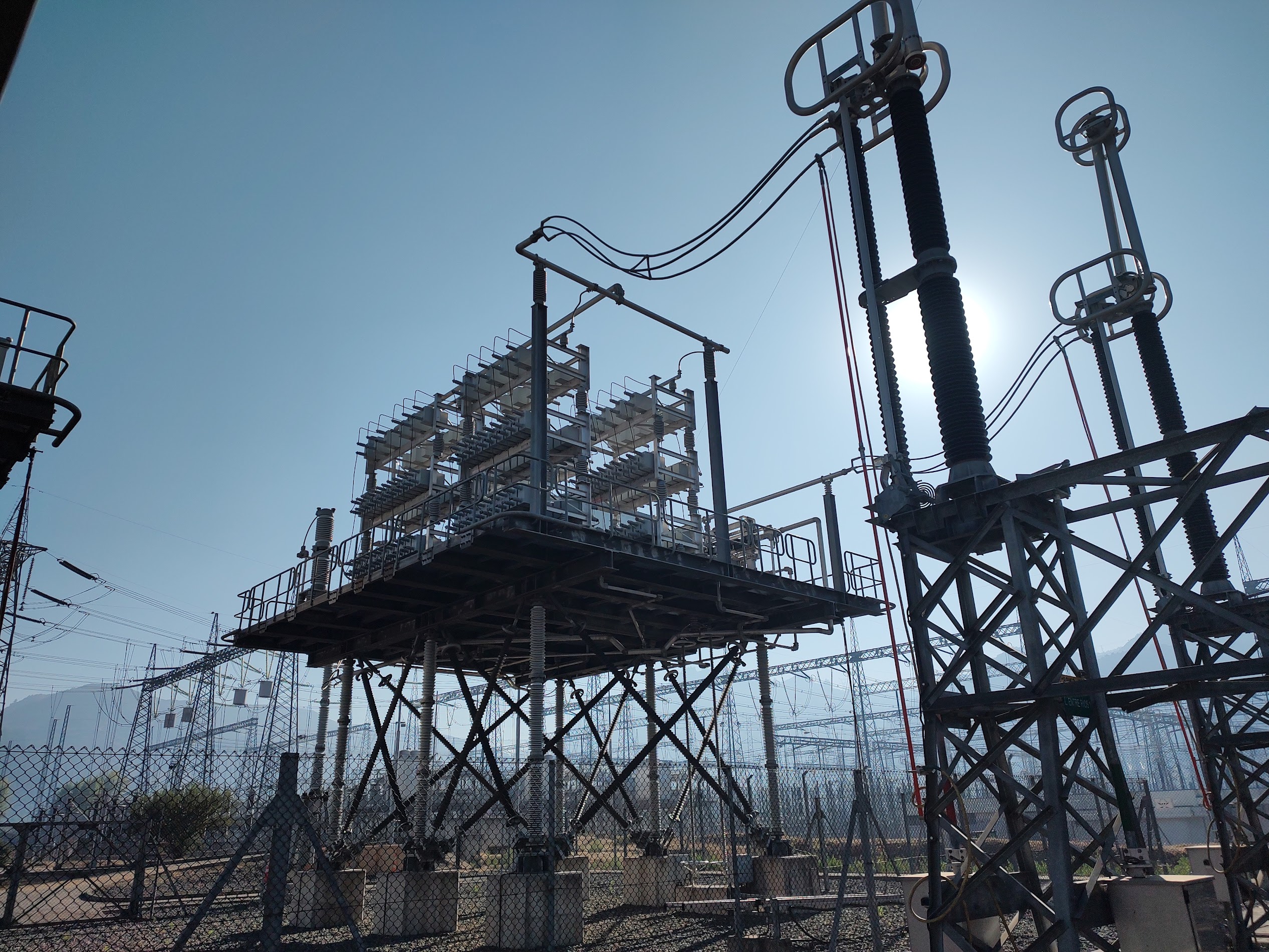 Fixed series compensation option